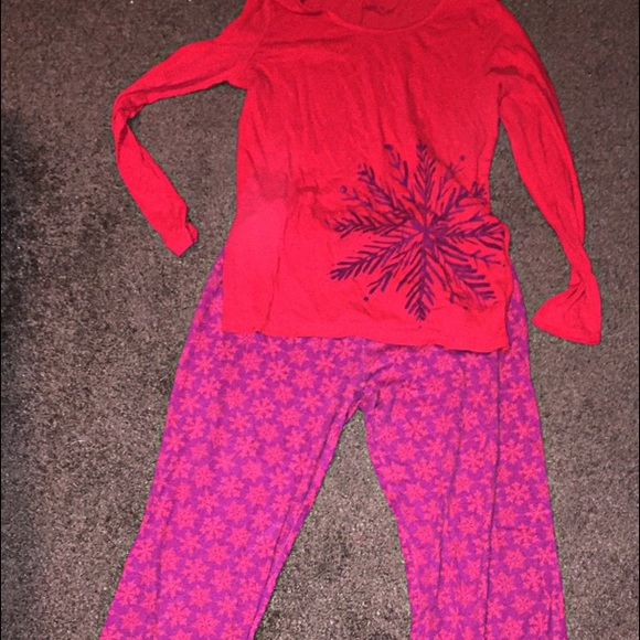 💝 Vibrant fall/winter pj's 💝