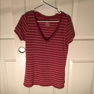 Wet seal v neck tee