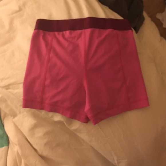 Nike pro - Picture 2 of 4