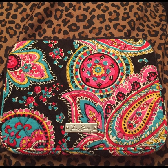BRAND NEW Vera Bradley Tablet Sleeve