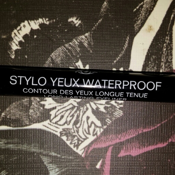 CHANEL #35 Gris Eyeliner