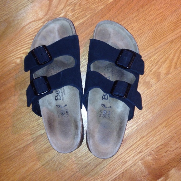 Black Birkenstocks❤️