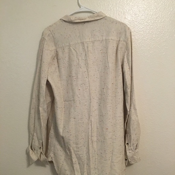 ❌SOLD❌ Men's Casual Button Down - Picture 3 of 3