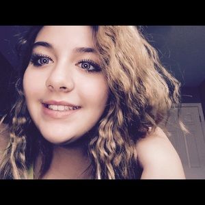 Meet your Posher, Trinity