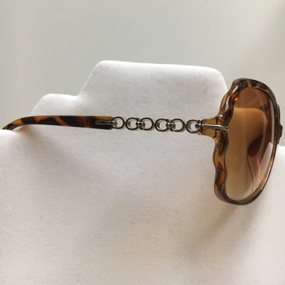 Sunglasses. - Picture 2 of 2