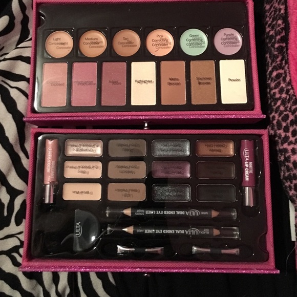 makeup - Picture 3 of 4