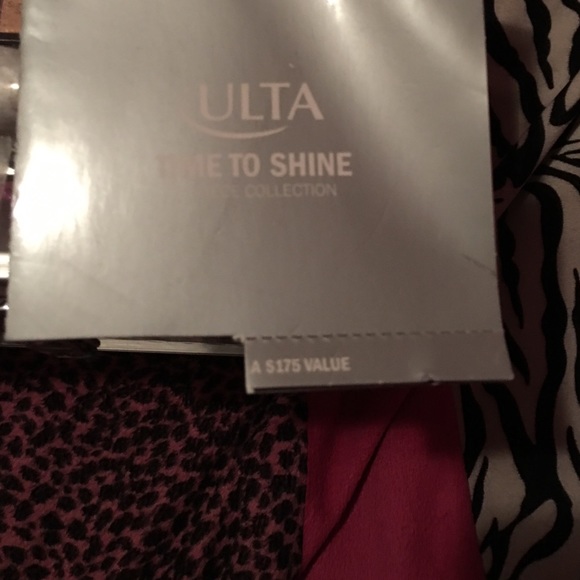 makeup - Picture 4 of 4