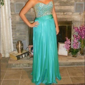 Prom dress