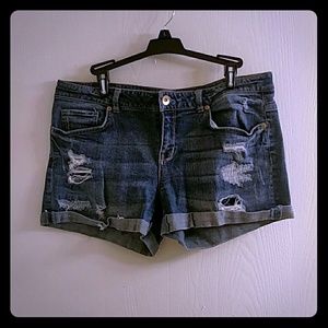 Aero jean shorts