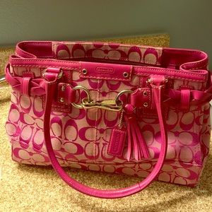 Authentic Pink Coach Purse 👑