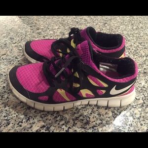 Nike sports shoes