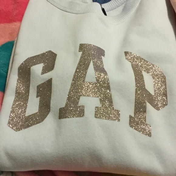 Two size large GAP sweatshirts. - Picture 2 of 4