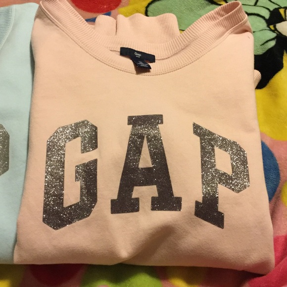 Two size large GAP sweatshirts. - Picture 3 of 4