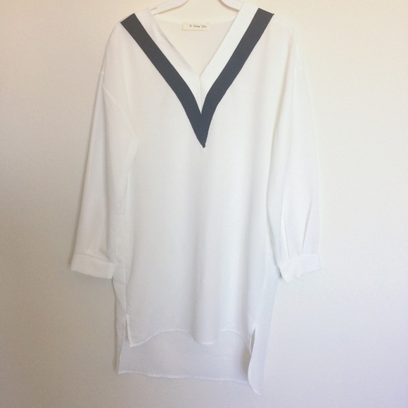 πHPπ Chic high low V-neck white dressπ - Picture 3 of 4