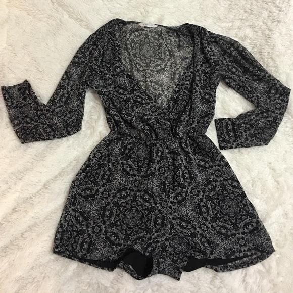 Cute BCBG romper