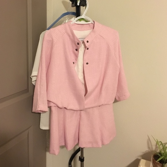 pink cute top - Picture 2 of 5