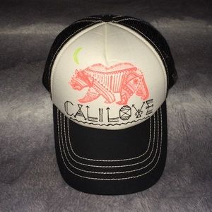 "CALI LOVE" hat