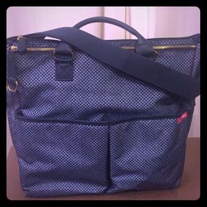 NWT Dot Navy & Gold accent SKIP HOP Diaper Bag