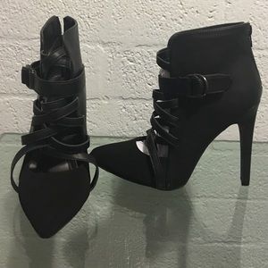 Qupid heels size 9
