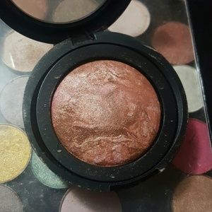 Laura geller blush