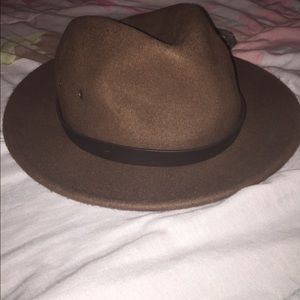 Brown hat