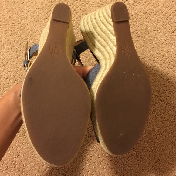 WORN ONCE Cole Haan Hart Wedge - Picture 3 of 5