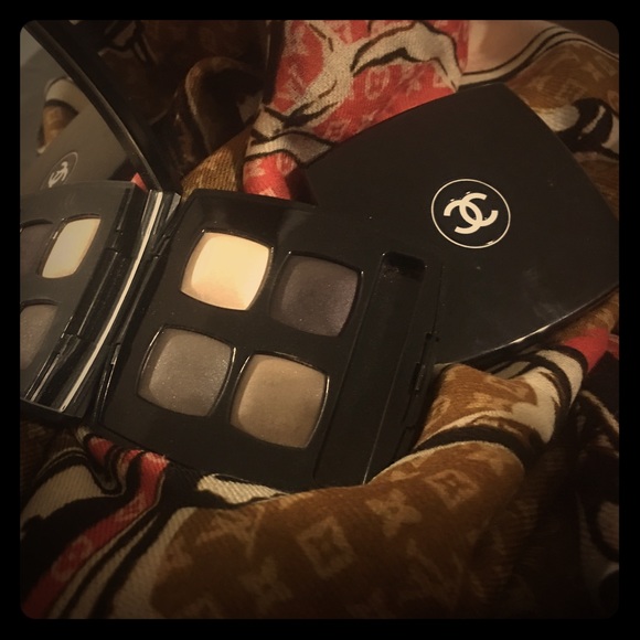 Chanel eyeshadow
