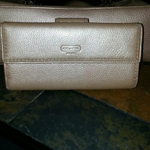 Coach wallet