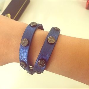 Tory burch double-wrap logo stud bracelet