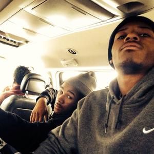 Meet your Posher, Khari