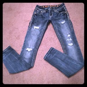 Traded❌Rock Revival  Skinny Destroyed Jeans EVIE