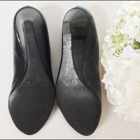 Cute Gianni Bini Peep Toe Wedge - Picture 3 of 3