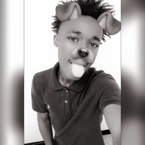 Meet your Posher, Larry