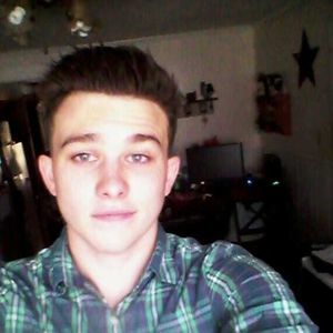 Meet your Posher, Logan