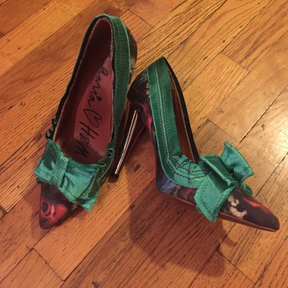 Lanvin x H&M Floral Satin Bow Heels - Picture 3 of 4