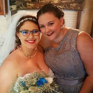 Meet your Posher, Alexis