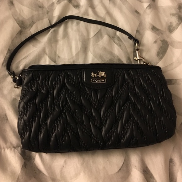 Coach Wristlet. - Picture 1 of 2