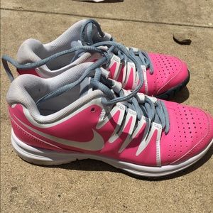 Women's Nike shoes