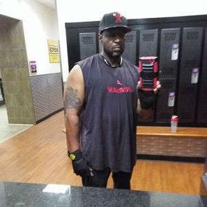 Meet your Posher, Roy