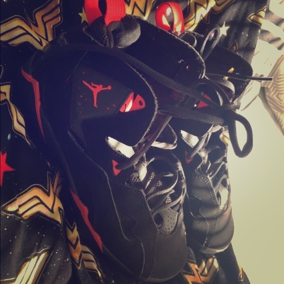 Jordans Infrared True Flights 4.5y Hold Dont Buy