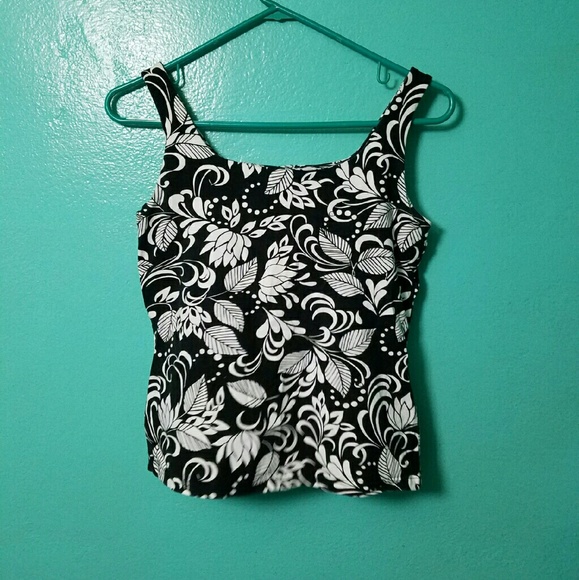 Karen Scott tank top