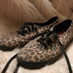 limited edition cheetah print lo-pro Vans