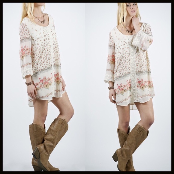 Lace n' Chiffon Swing Dress - Picture 3 of 3