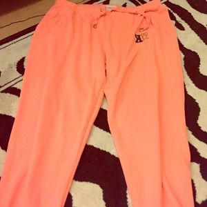 Kardashian kurves sweat suit outfit in peach