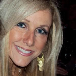 Meet your Posher, Deborah