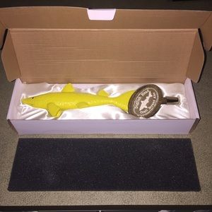 Dogfish Head neon tap handle