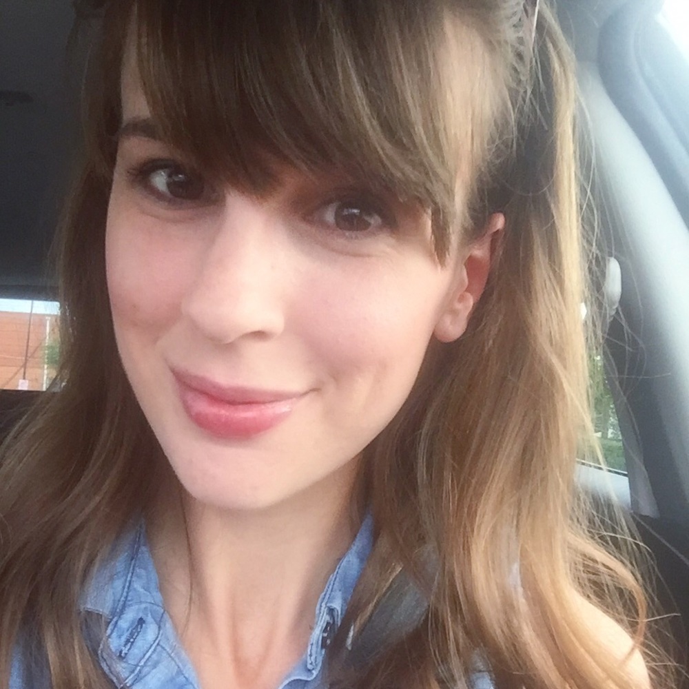 Meet your Posher, Stephanie