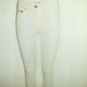 NWT H&M White skinny jeans