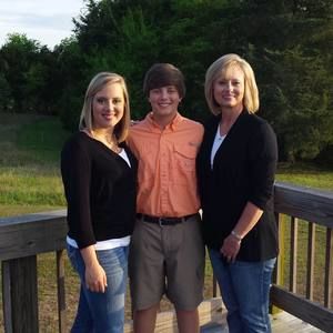 Meet your Posher, Paula