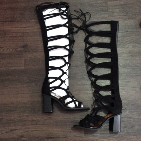 Knee high gladiators